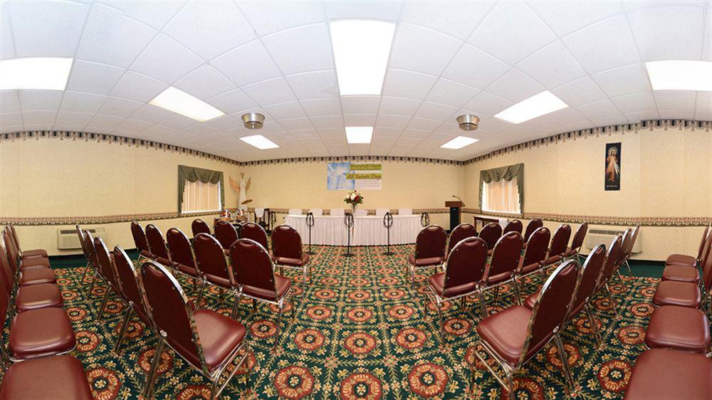 Days Inn By Wyndham Silver Spring Bagian luar foto